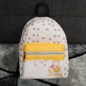 Disney Loungefly Pooh Bear Honey Bee Mini Backpack